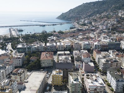 12179 - продажа квартиры в центре Аланьи