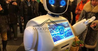 Российский робот Promobot будет консультировать пассажиров и помогать им с навигацией